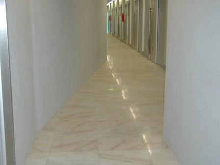 Vista geral do pavimento antes da interven&ccedil;&atilde;o